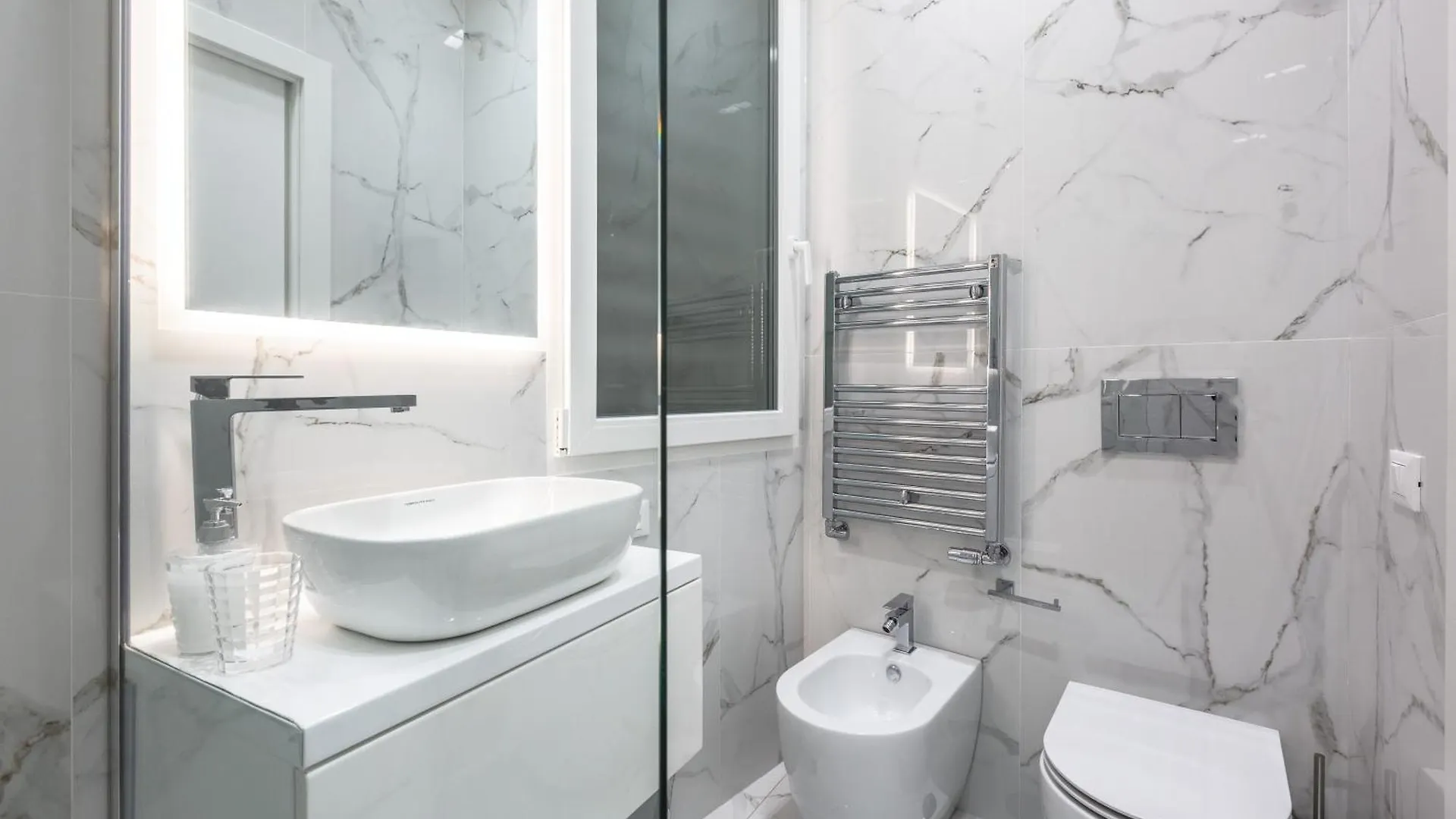 Alissa Suite Roma 0*,  Italia