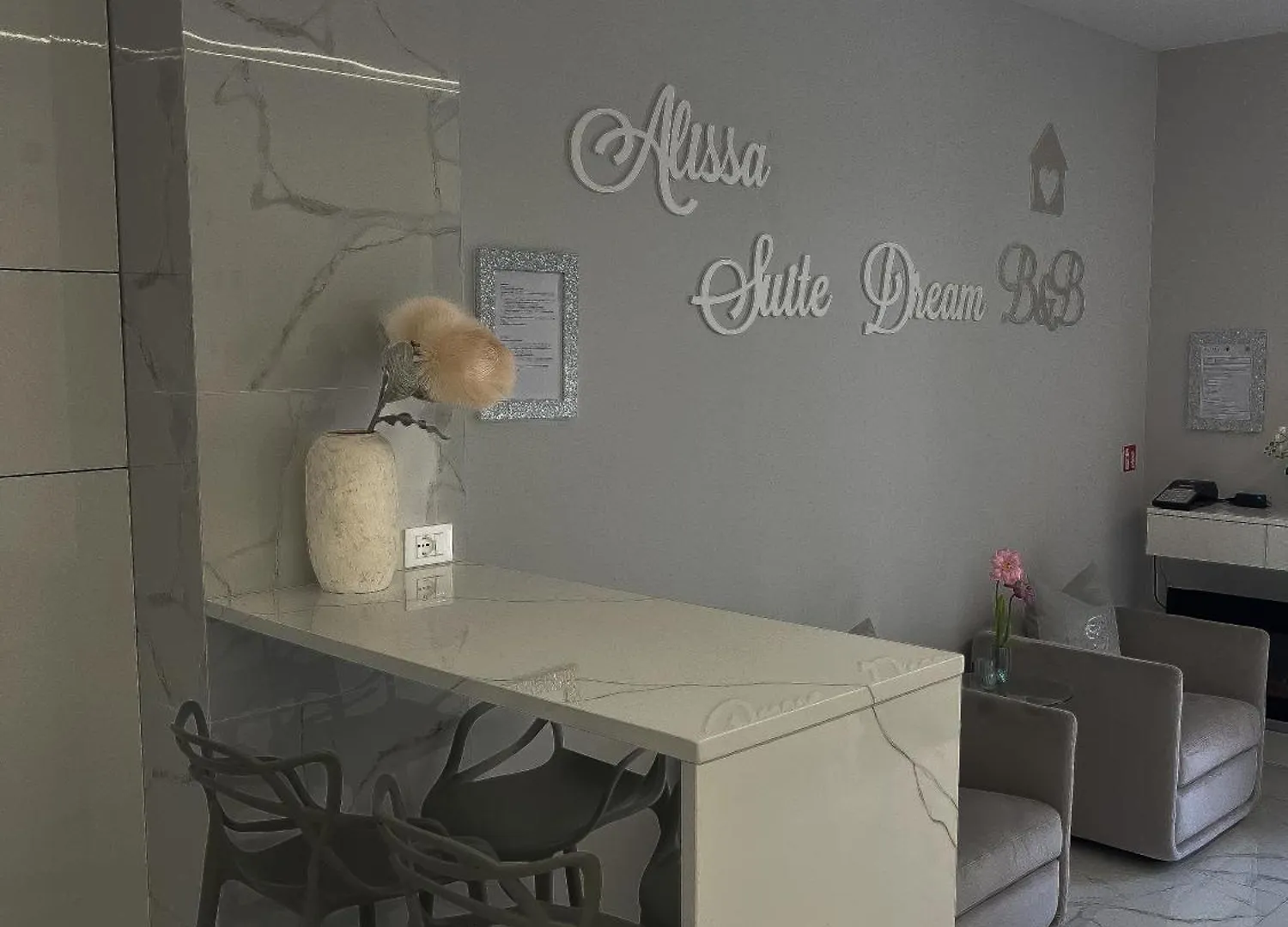 Alissa Suite Roma Oda ve Kahvaltı